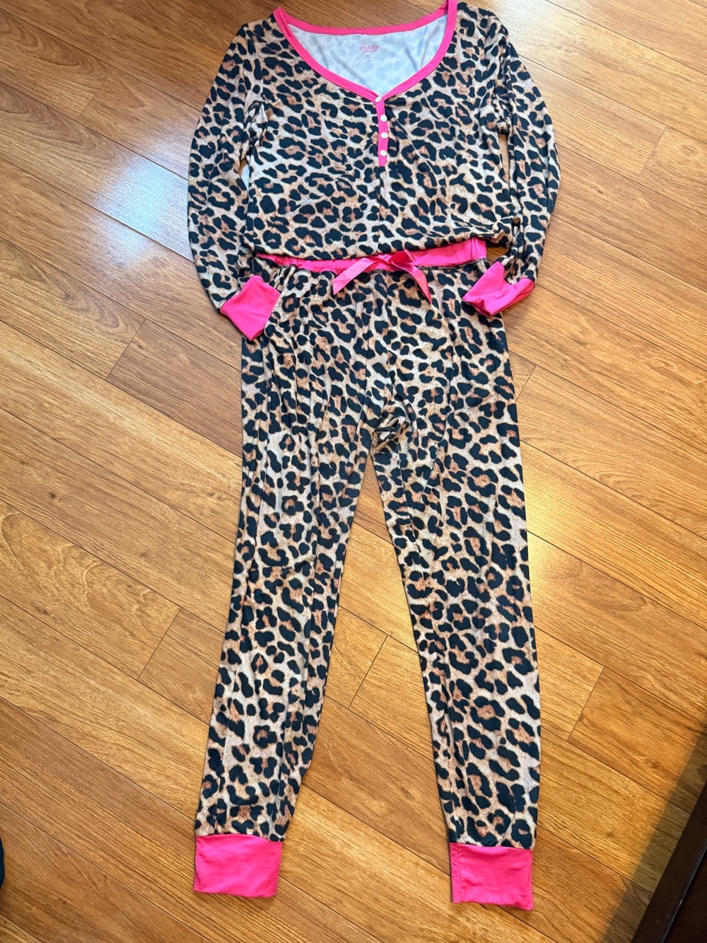 Jordan Jammie’s Leopard-Print Pajama Set with Hot Pink Trim